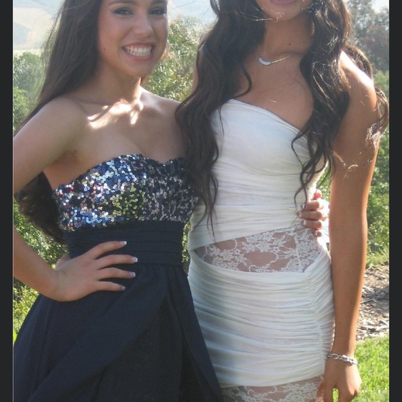 High Low Prom dress - Picture 5 of 5